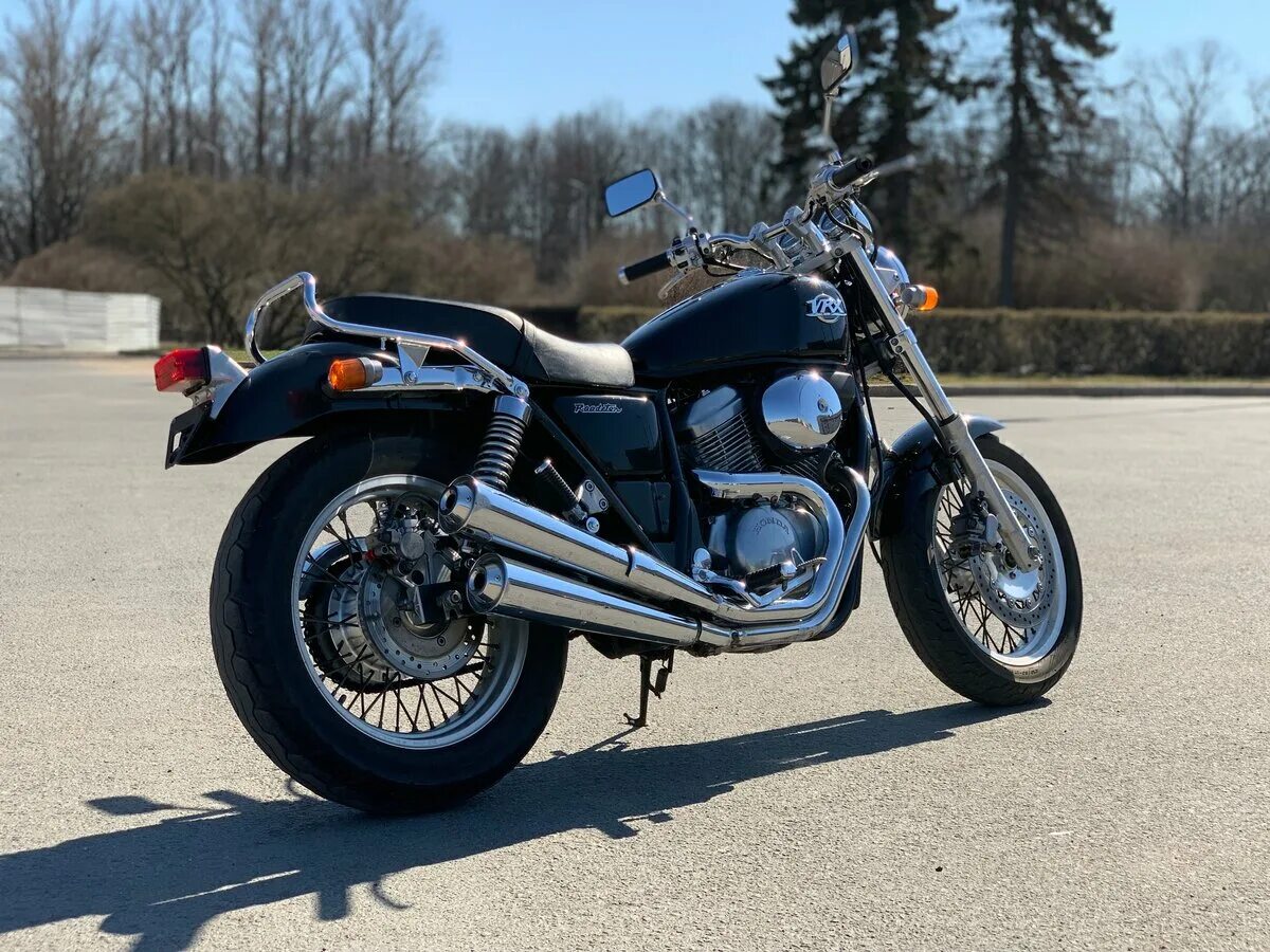 Honda vrx. Honda vrx 400 1996. Honda vrx 400 roadster cafe racer. хонда vrx 400 roadster. Honda vrx 400 черный.