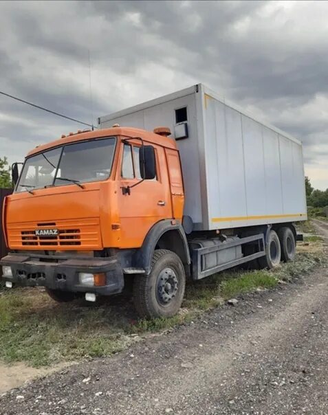 Купить камаз в саратовской. Изотермический фургон КАМАЗ 43 253. КАМАЗ фургон 2008. КАМАЗ 6717 фургон. КАМАЗ изотермический фургон 10 тонн вездеход.