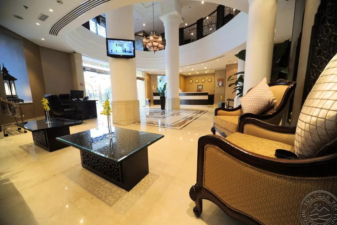 Аль хамра 4. Al Hamra Hotel Шарджа ОАЭ. Al Hamra Hotel 4*. Al Hamra Hotel Sharjah пляж. Al Hayat Hotel 4 Шарджа.