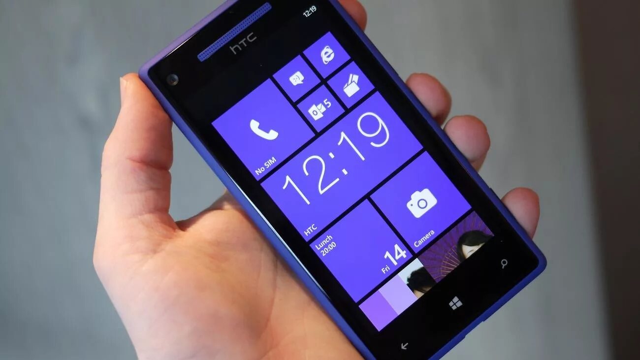 Телефон windows 8. Sony Windows Phone. HTC Windows Phone. HTC 8x. Виндовс 8 телефон.