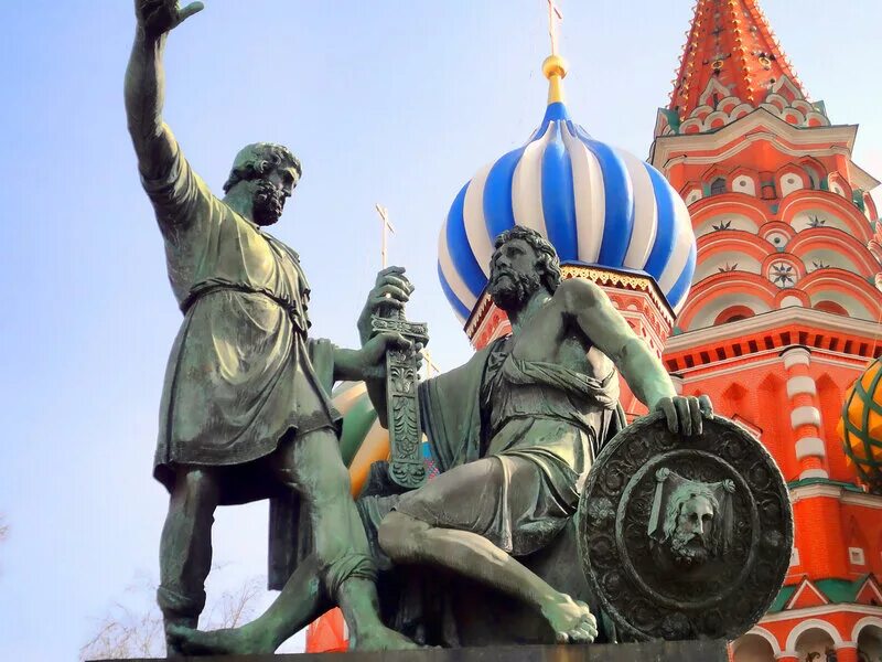 день единства минин и пожарский. памятник минина и пожарского 1612. минин и пожарский освобождает москву от интервентов. в честь освобождения москвы от польских. минин и пожарский москвитин 2009.
