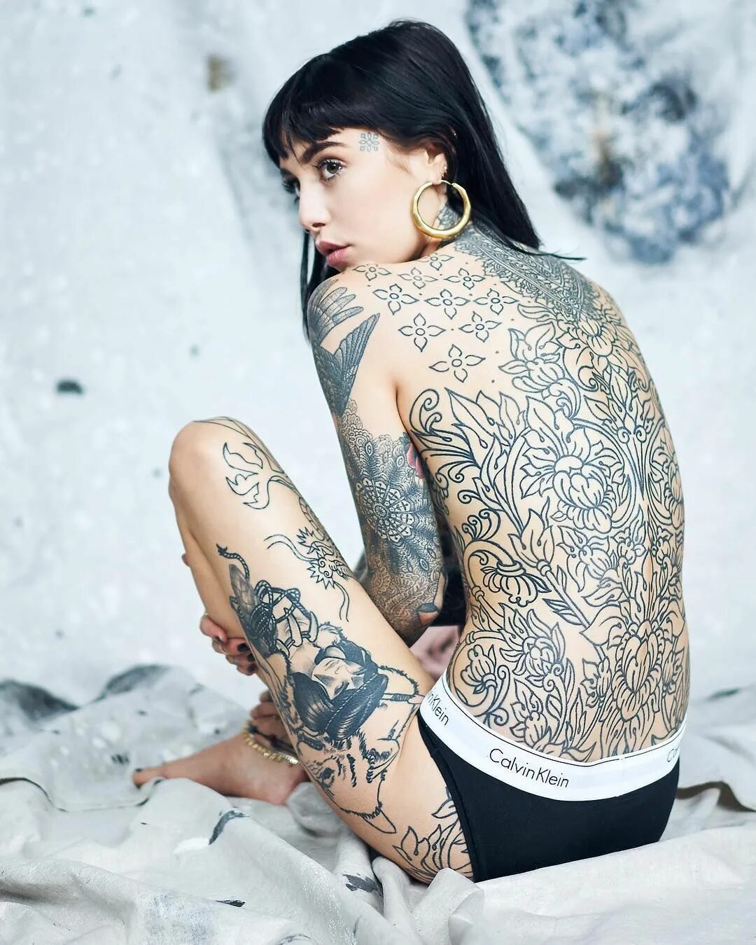 Hannah Snowdon. Ханна Пикси Сноудон. Ханна Сноудон 2022. Ханна Сноудон тату. Ukdevilz sister