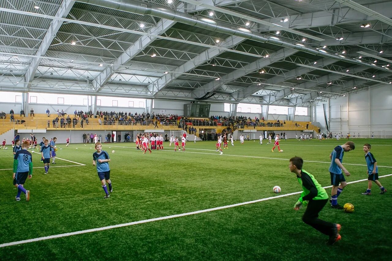 Манеж темп. Футбольный манеж темп барнаул. Манеж темп барнаул. Манеж барнаул футбол. Манеж темп барнаул.