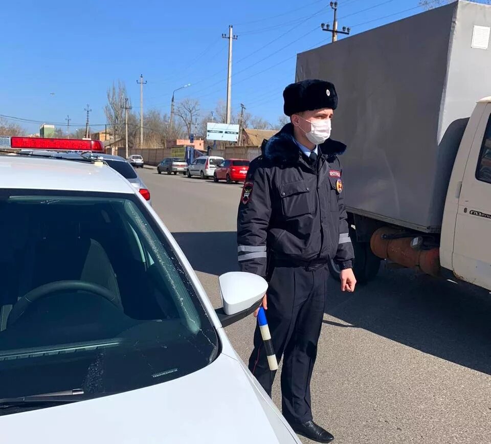 начальник гаи наримановского района астраханской области. начальник гаи астраханской области ахтубинск. инспектор гибдд астрахань. областное гаи астрахани. федоренко гаишник.