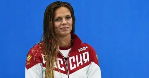 Олимпийская чемпионка по плаванию