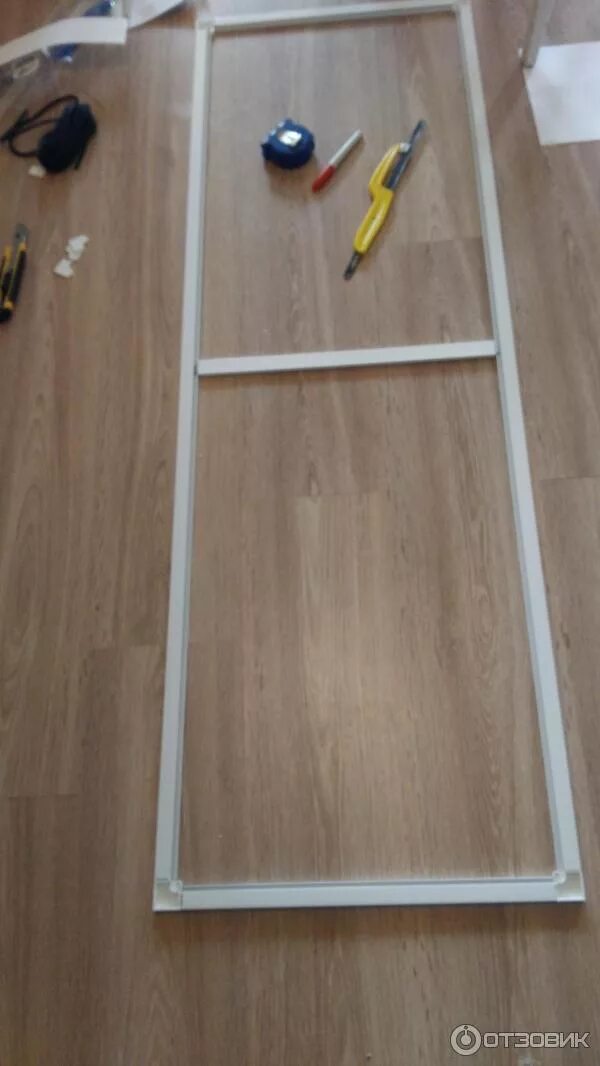 Сборка москитной сетки artens. Сборка москитной двери Artens. Комплект москитной сетки артенс. Москитная сетка Artens 120x120. Стол для сборки москитных сеток