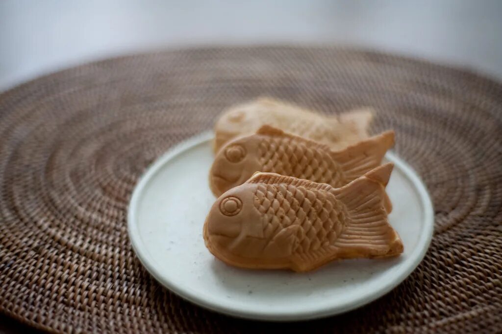 Тайяки рецепты. Рыбки тайяки. Вагаси тайяки. Японские тайяки. Морской лещ тайяки.