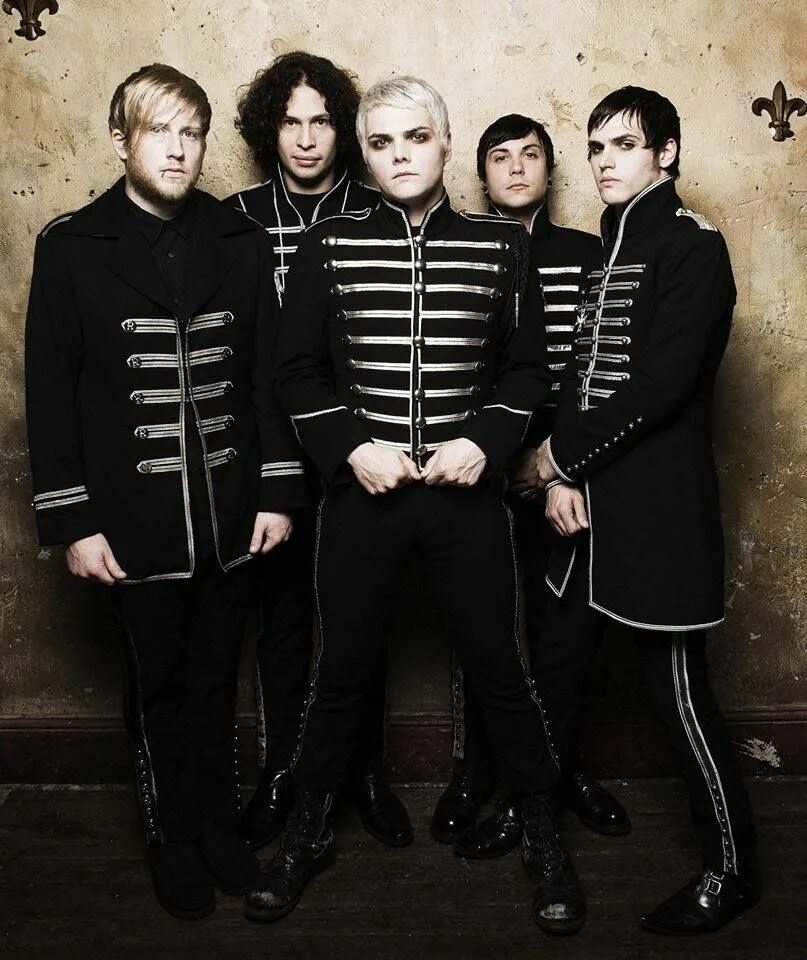 Группа my Chemical Romance. Группа май Кемикал романс. My Chemical Romance участники. My Chemical Romance 2003. My chemical romance слушать