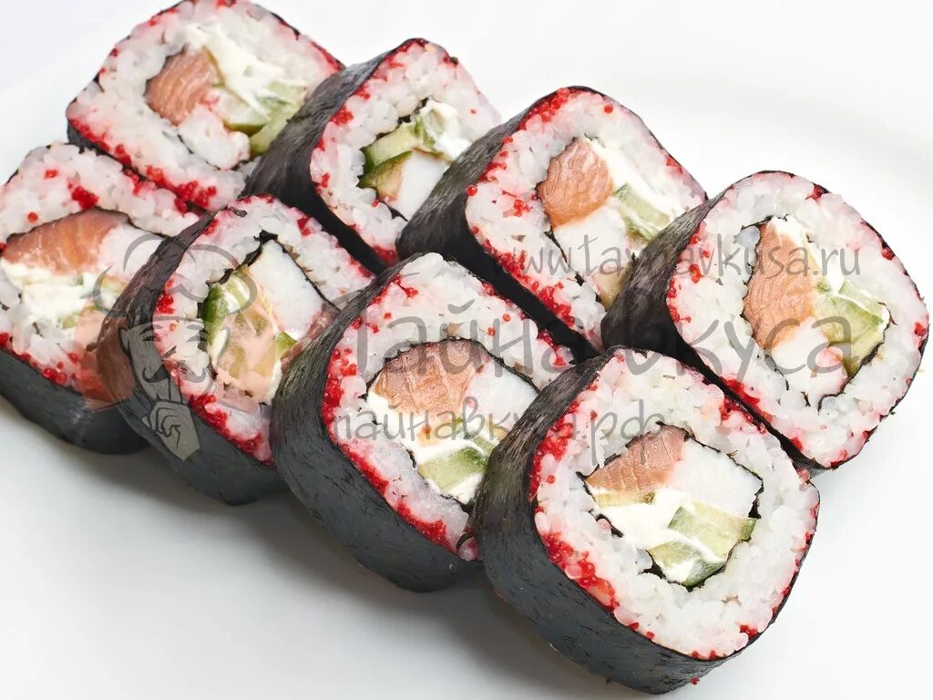 суши даром. самые вкусные роллы в рязани. рыбное кафе густо. ролл таймс. рыбное ассорти суши.