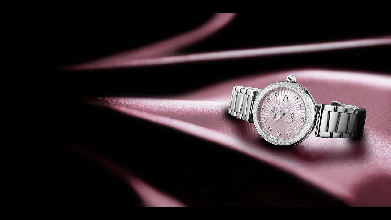 Omega Ladymatic si14. Часы баннер. Женские часы Омега Ladymatic Калибр 11. Брендинг watch.