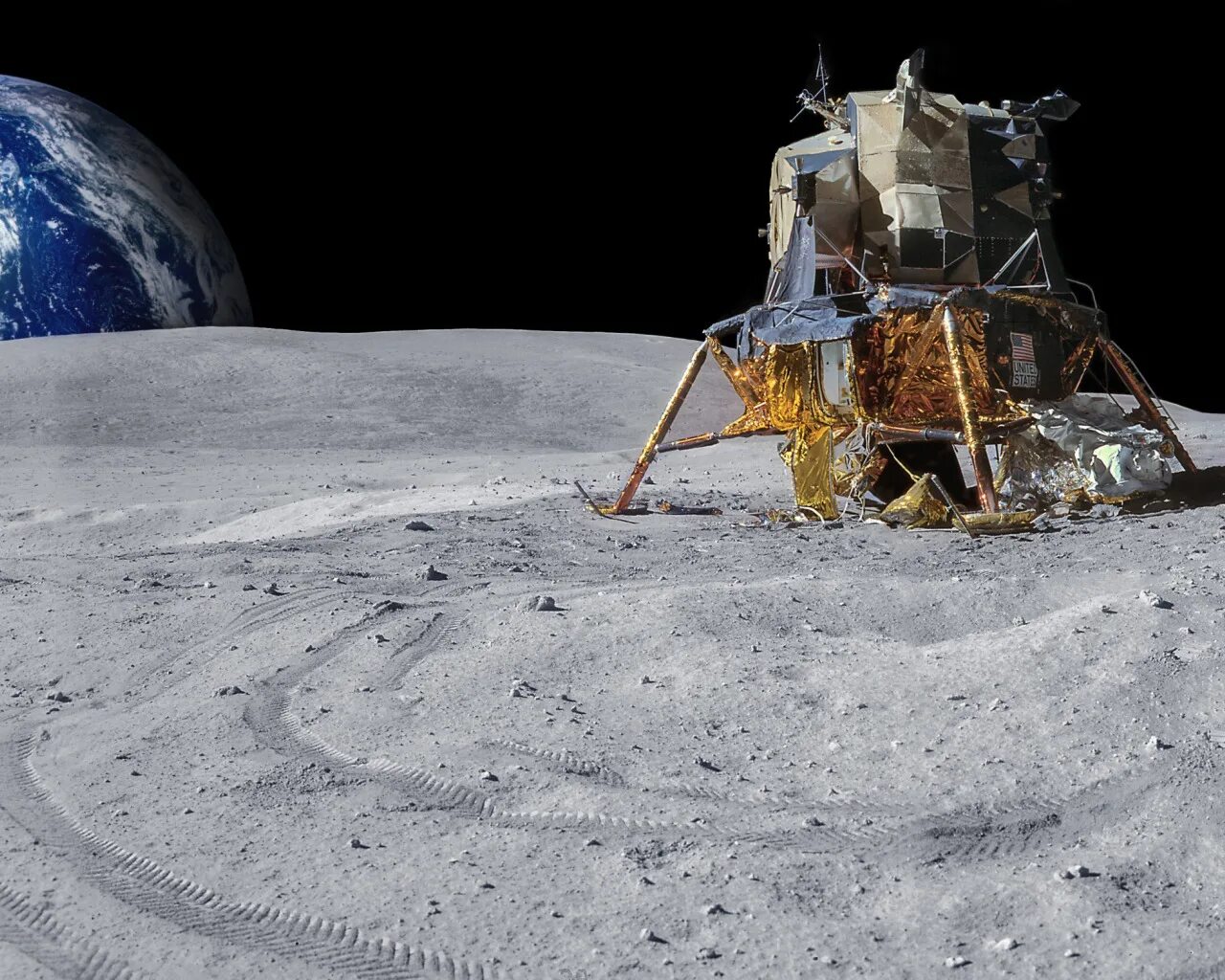 Аполлон 16 Луноход. Лунный модуль Аполлон 16. Посадочный модуль лунохода. Луноход Аполлон снимки. Стоя на поверхности луны