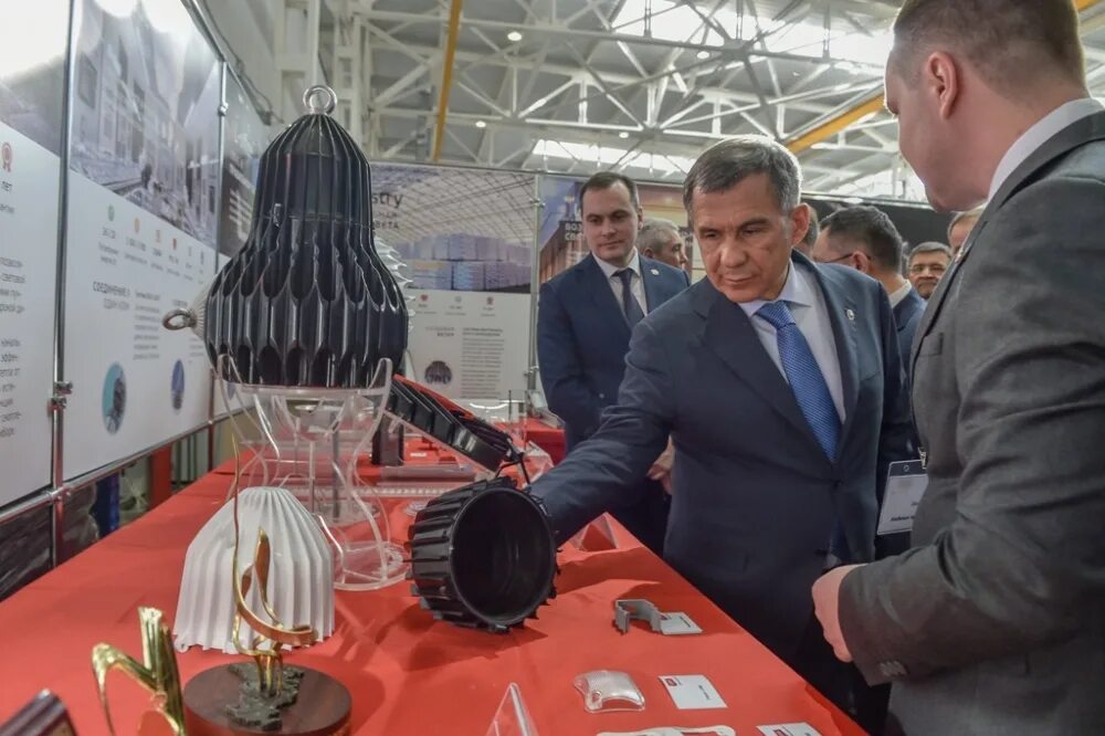 Казанский завод светодиодных светильников, казань. Открытие второй очереди. Пск омскдизель. Сегежа групп вятский фанерный комбинат. Рузаевский стекольный завод мордовия.