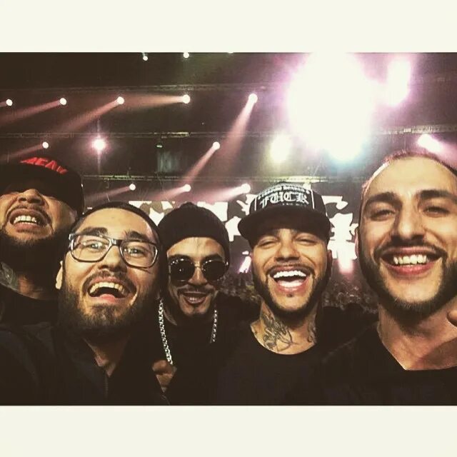 Блэк стар телефоны. Блэк стар мафия. команда блэк стар. блэк стар музыканты.