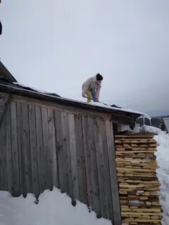 Скинутый снег