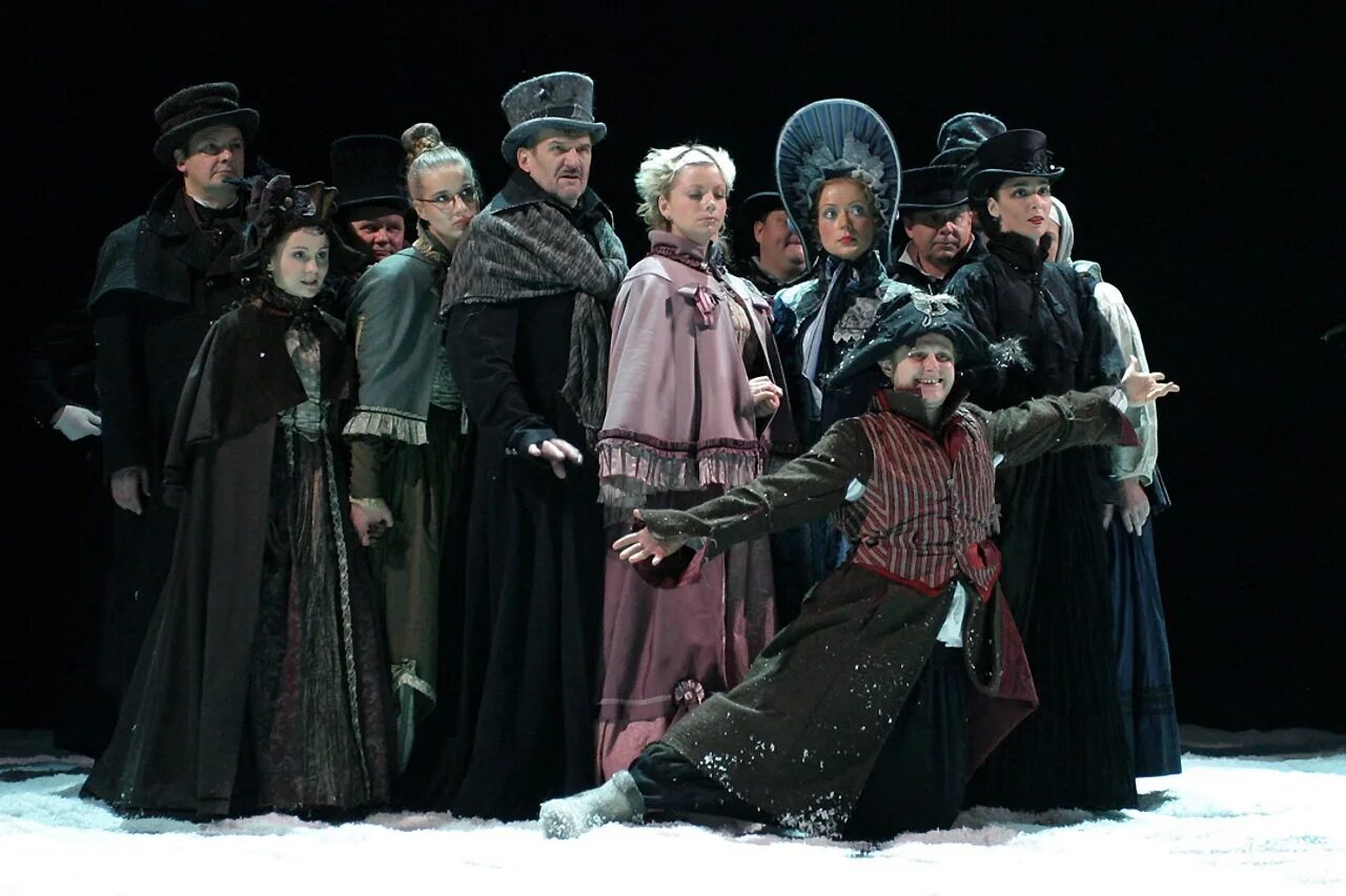 Римас туминас маскарад. Маскарад лермонтов вахтангова. Маскарад вахтангова актеры. Маскарад лермонтов вахтангова. Маскарад лермонтов спектакль вахтангова.