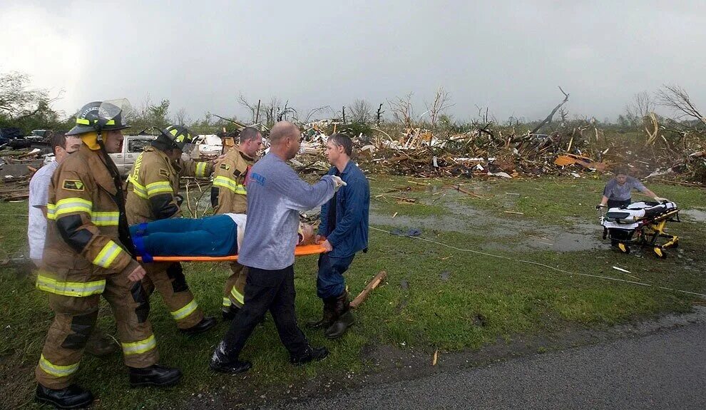 работа урагана. тропический циклон «ниран». работа урагана. работа урагана. последствия урагана обж.