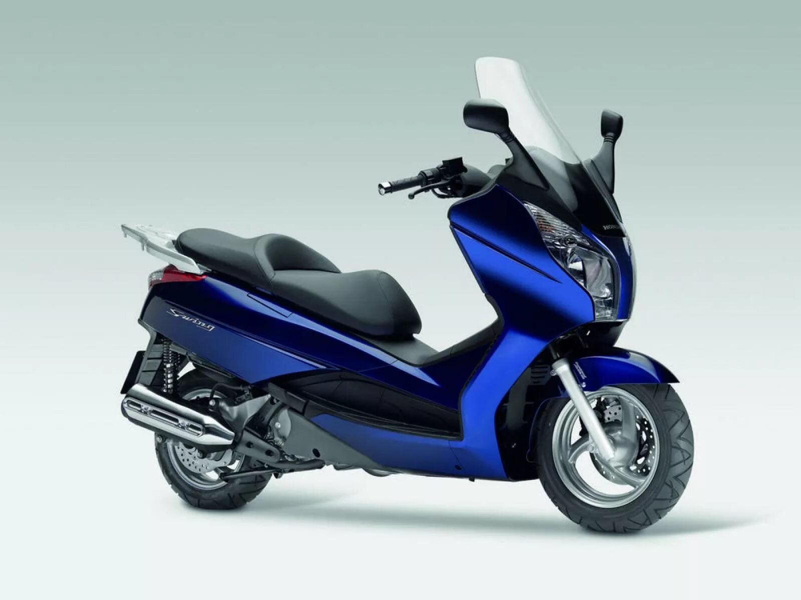 Макси скутер хонда. Honda Silver Wing. Honda Silver Wing 600. Honda Silver Wing (Scooter).