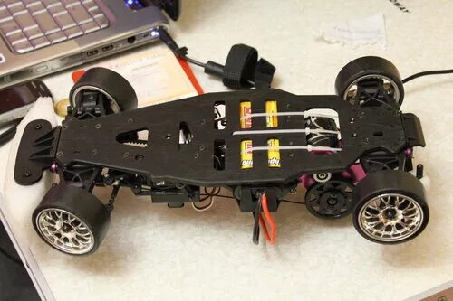 Hpi sprint 2. Hpi sprint 2 rwd custom. Шасси hpi sprint 2. Спринт 2. Hpi racing sprint 2 пульт.