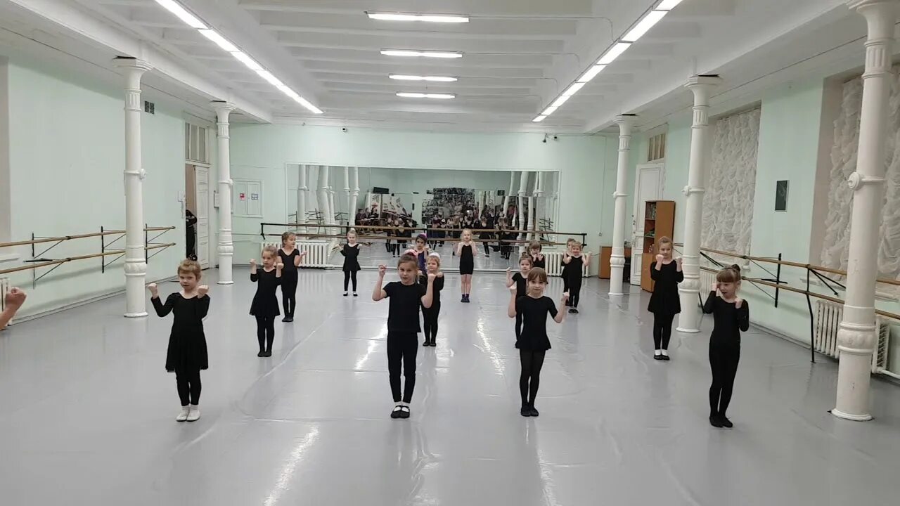 Ддт петергоф. Асамбаев ддт. ддт в школе. ддт удомля танцы. ддт шилово.