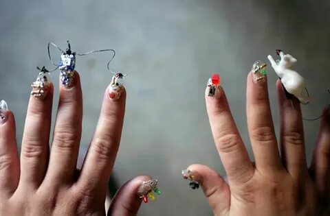 Чем сложнее маникюр тем проще женщина