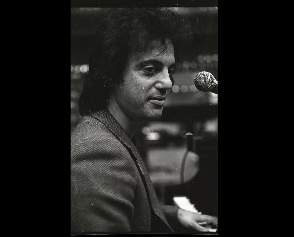 A matter of trust билли джоэл. A matter of trust (1986) billy joel. Билли джоэл траст. Билли джоэл в очках. Billy joel.
