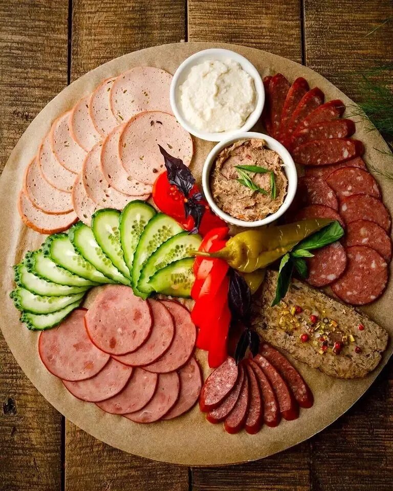 Мясное ассорти в ресторанах из меню фото