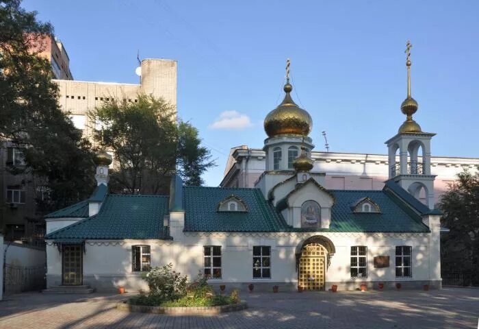 Церковь успения пресвятой богородицы во владивостоке, владивосток. Храм успения владивосток. Храм успения владивосток. Свято-никольский кафедральный собор владивосток. Храм успения божией матери владивосток лазо.