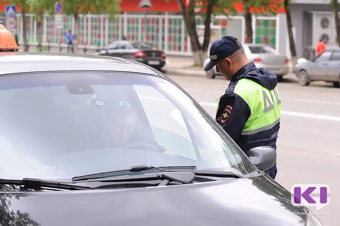 Телефон гибдд сыктывкар. Линия ДПС. Дежурство ГИБДД В засаде у ресторанов.