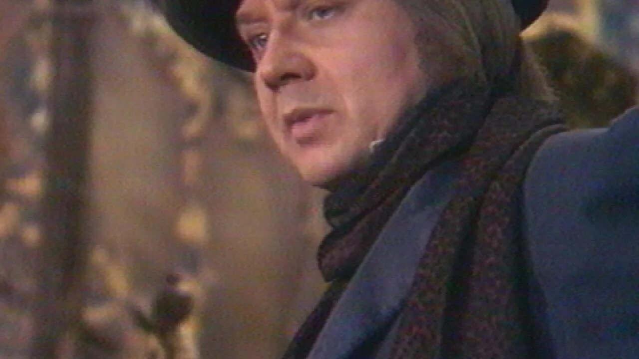 «шагреневая кожа». Шагреневая кожа 1975 телеспектакль. Шагреневая кожа 1980. Шагреневая кожа 1975 телеспектакль. Олег табаков иван федорович шпонька и его тетушка.