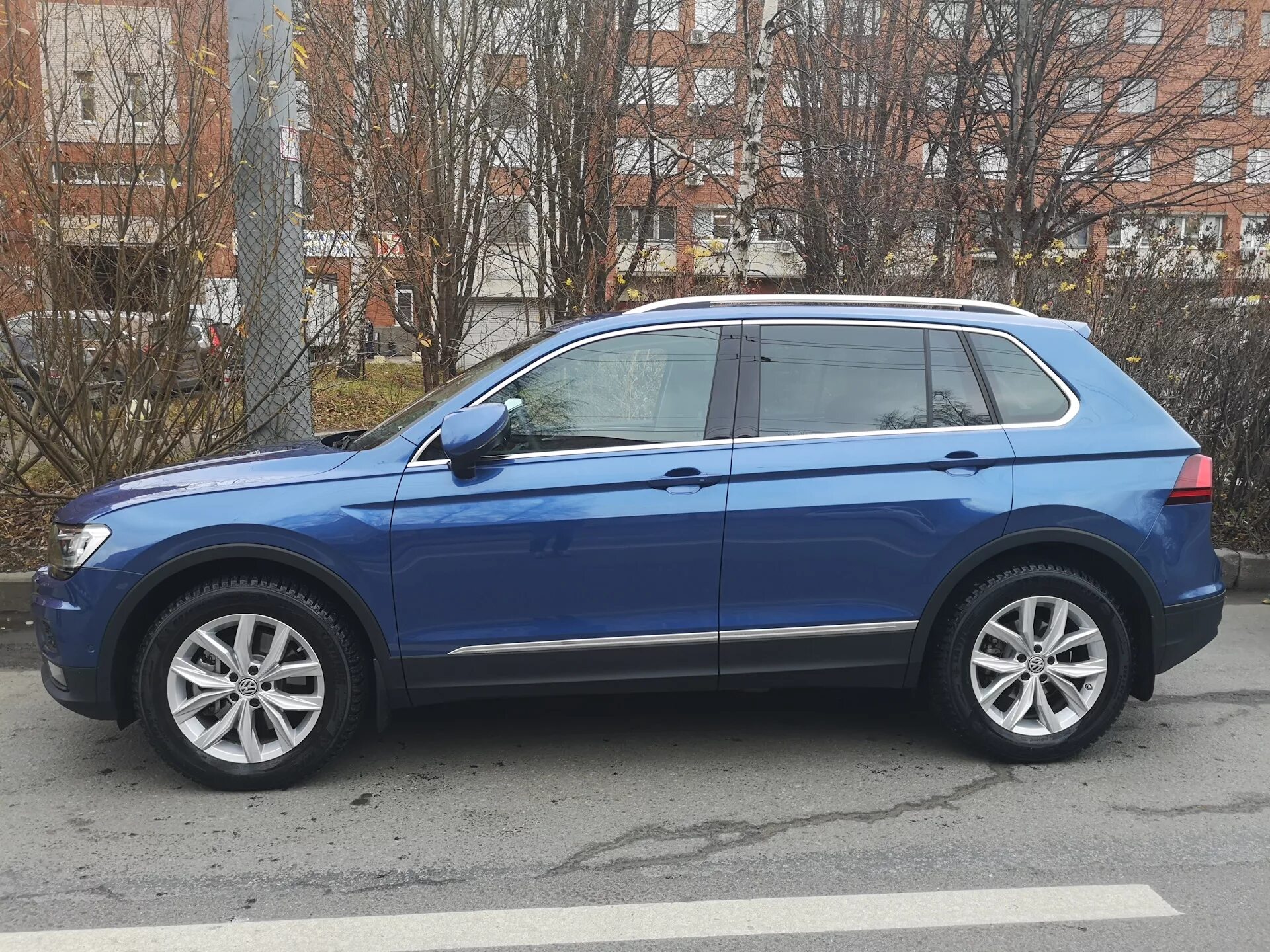 Volkswagen tiguan шины. 235/60/18 Tiguan 2. R18 Tiguan 2. 235/60/18 Tiguan. 225/60 18 Tiguan 2.