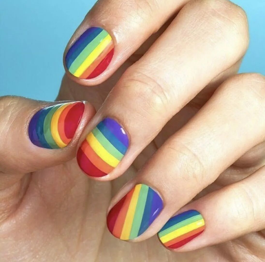 радужный маникюр. градиент на ногтях. радужный маникюр. разноцветные ногти. разноцветный маникюр.