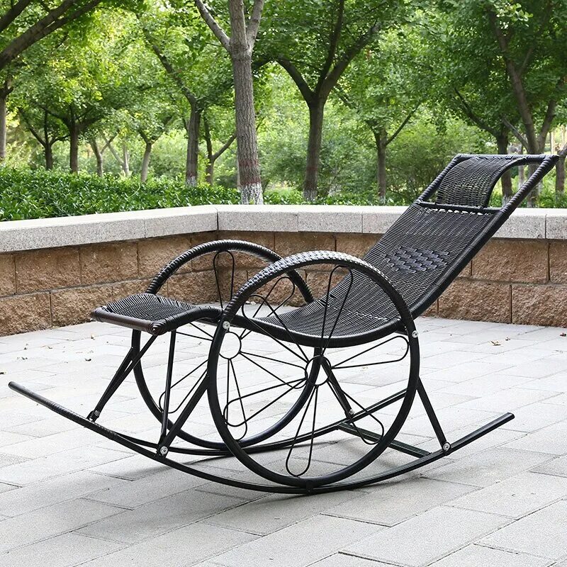 Myagkiy kreslo из ротанга. Кресло качалка calamus rotan. Кресло качалка уличная. Плетеные кресла для сада. Кресло-качалка викер дондоло, ротанг.