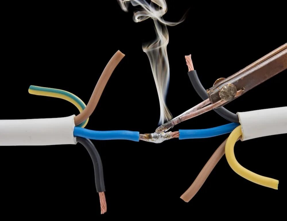Соединительная кабельная муфта медь алюминий. Пайка. Соединение проводов пайкой. Соединение проводки пайкой. Вариант соединения пайки многожильного провода.