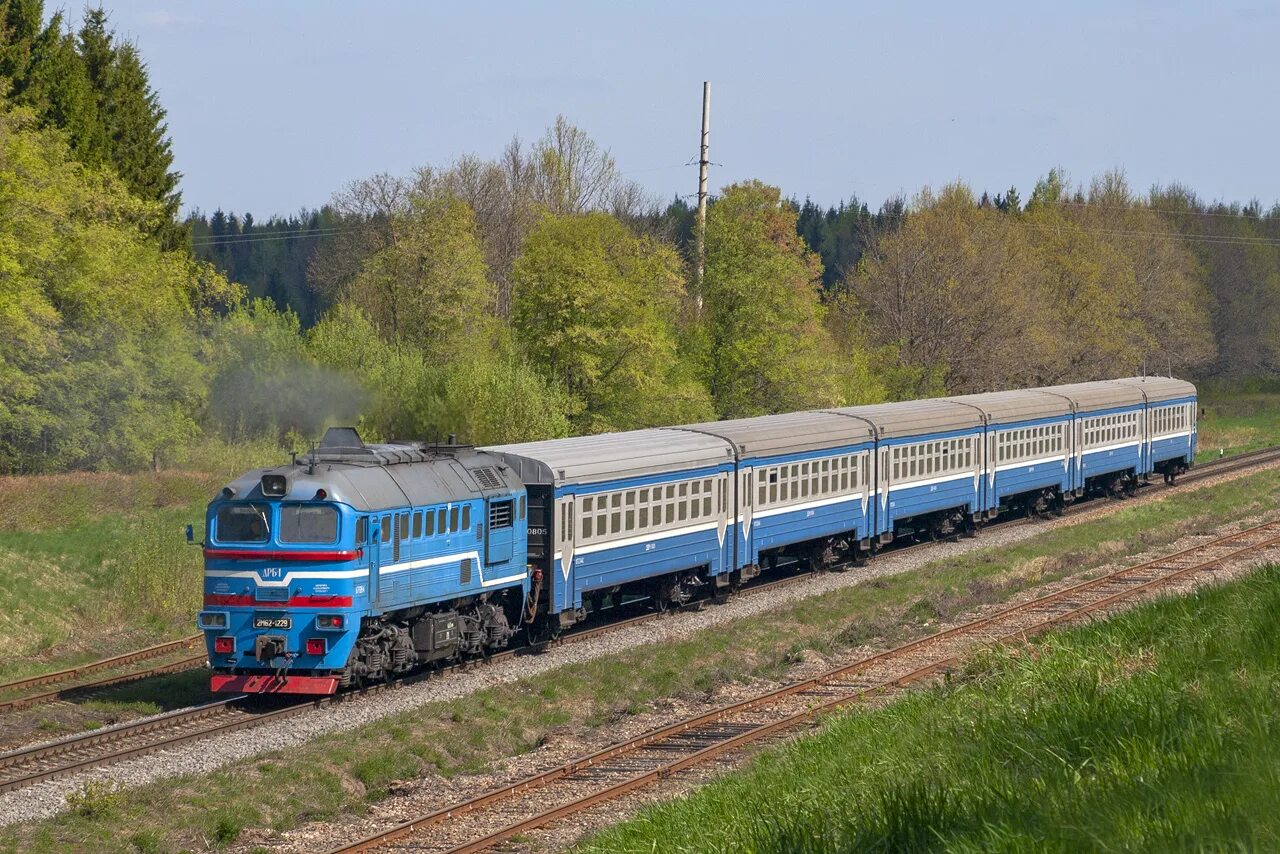 М5 беларусь. Ддб1 дизель-поезд. Ддб1. Ддб1 дизель-поезд кабина. Тепловоз м62 1066.