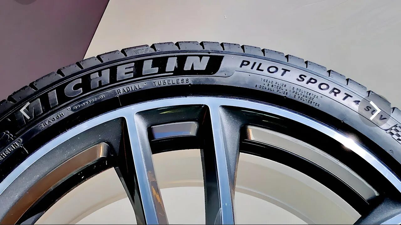 Michelin Pilot Sport 4 SUV. Michelin Pilot Sport 4 s Treadwear. Michelin Pilot Sport 4 255/50 r20. Michelin Pilot Sport 4 SUV 265/45r20. Michelin pilot sport 4 suv r18