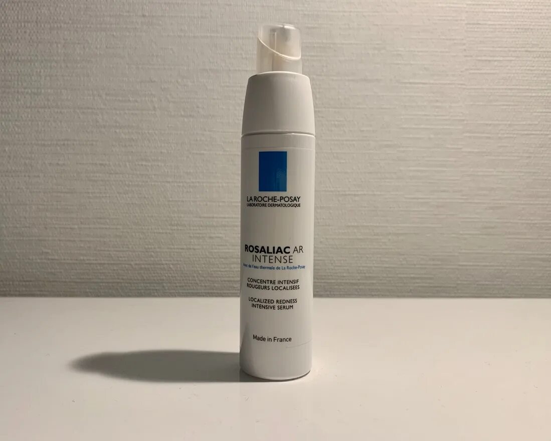 Сыворотка розалиак ля рош. Сыворотка с ретинолом la roche posay. ля рош розалиак сыворотка. la roche-posay rosaliac ar intense. розалиак интенс в омске.