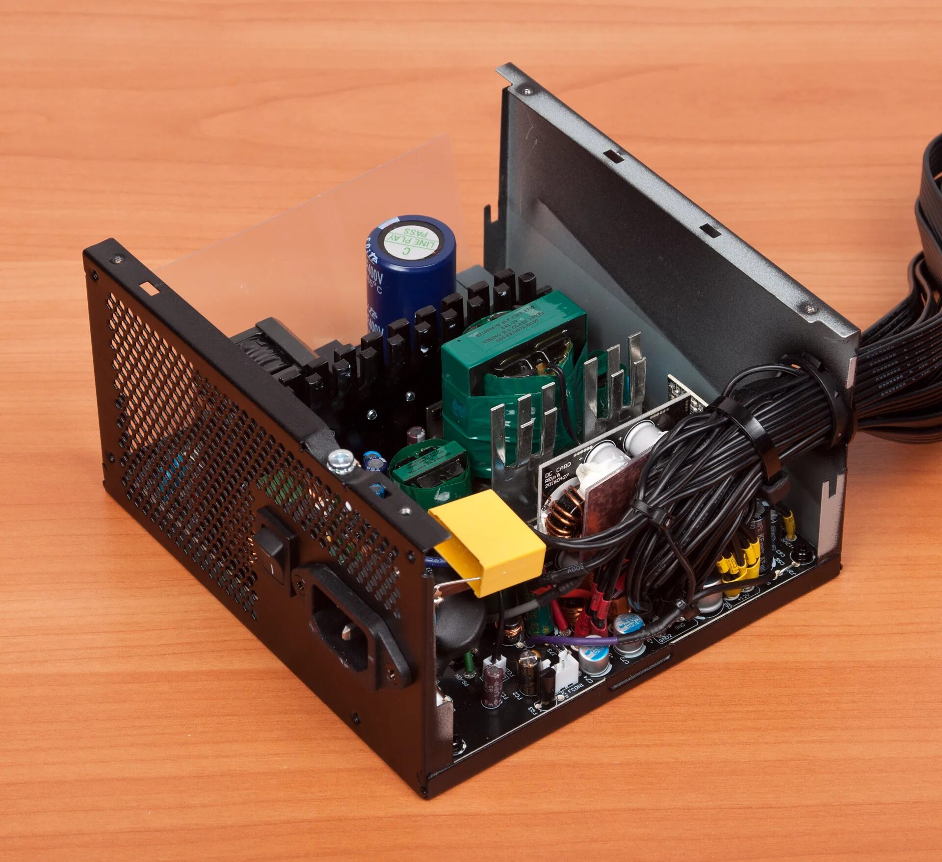 Блок питания 750w deepcool pk750d. Deepcool dq750-st. deepcool 750w. блок питания deepcool dq750. deepcool dq750st 750w.