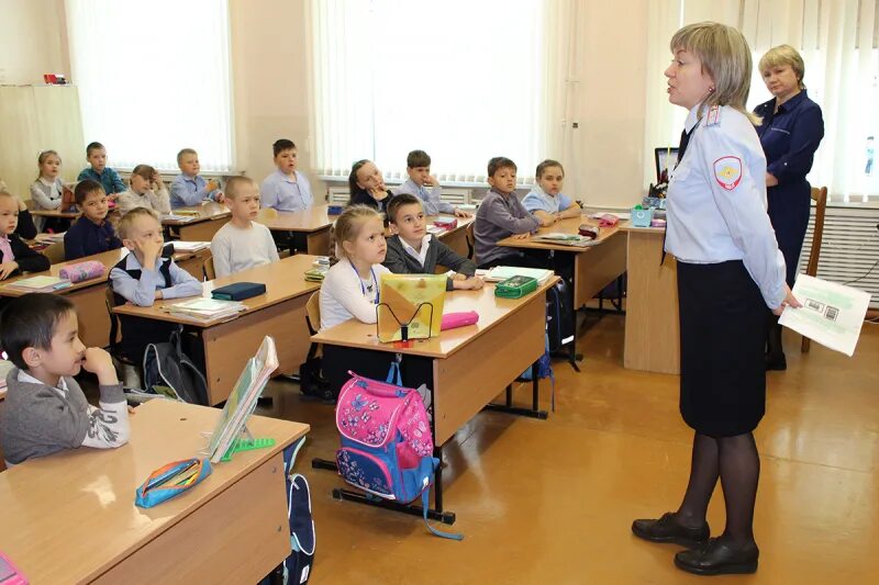 Работа лесозаводск приморский. Образование в приморском крае. образование в приморье. уроки безопасности фото. полиция лесозаводск.