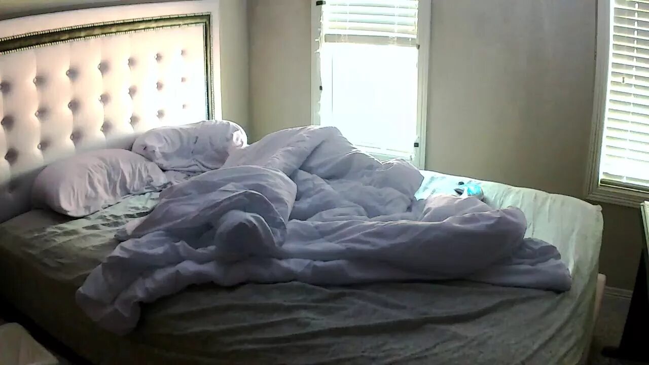 Sleep stream. Sleep Stream boys. Sleep Stream girl. Amouranth Sleep Stream.