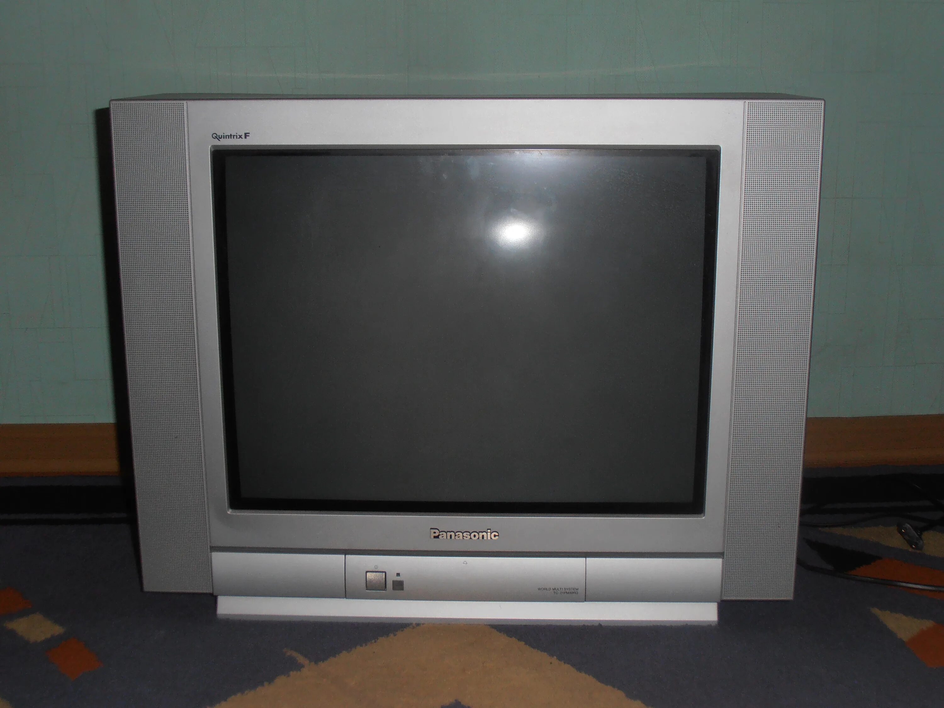 Телевизор panasonic 1999 года. Panasonic 29 дюймов элт. Панасоник телевизор старый большой россия-1. Panasonic телевизор 1993 года. Телевизор панасоник ссср.