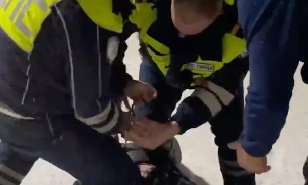 Омвд по волосовскому району александра нежданова. Начальник умвд ломоносовского района. Волосовское омвд. Финаков алексей васильевич волосово гибдд. Волосовское омвд.