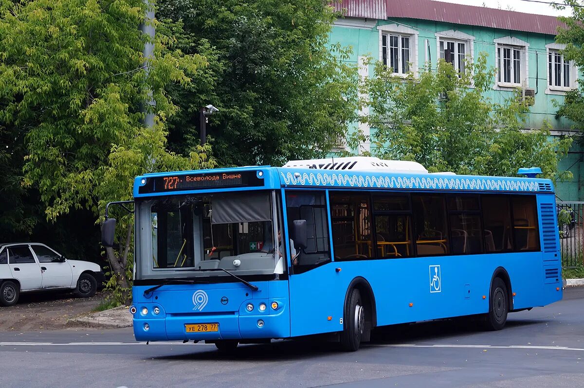 Автобус 727. Автобус 727 москва. 727 москва. фотография автобуса с маршрутом 727.