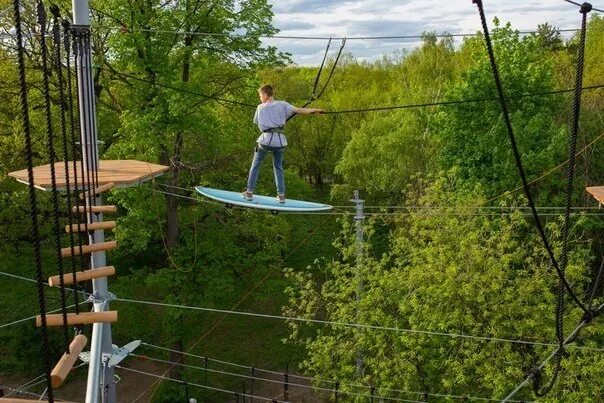 Веревочный парк ВДНХ. Скай Таун ВДНХ. Панда парк ВДНХ. Веревочный парк Sky Town на ВДНХ. Вднх городок