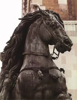 Самый большой конный памятник