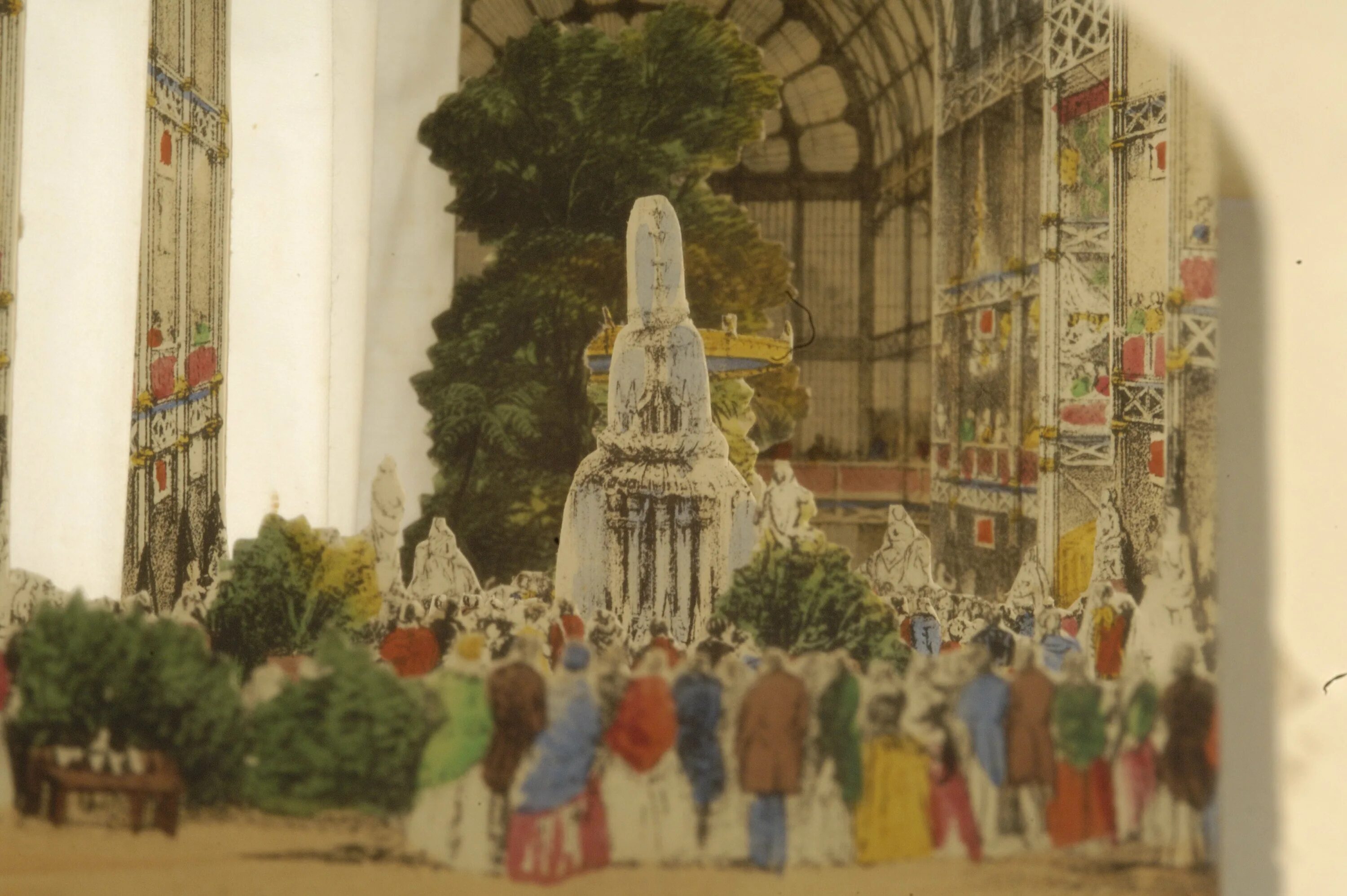 Всемирная выставка. Виктория на выставке в 1851 в Лондоне. Всемирная выставка в Лондоне 1851 диадема. Всемирная выставка в Лондоне 1851 яшмовые вазы. Выставка 1851 года Лондон каталог.