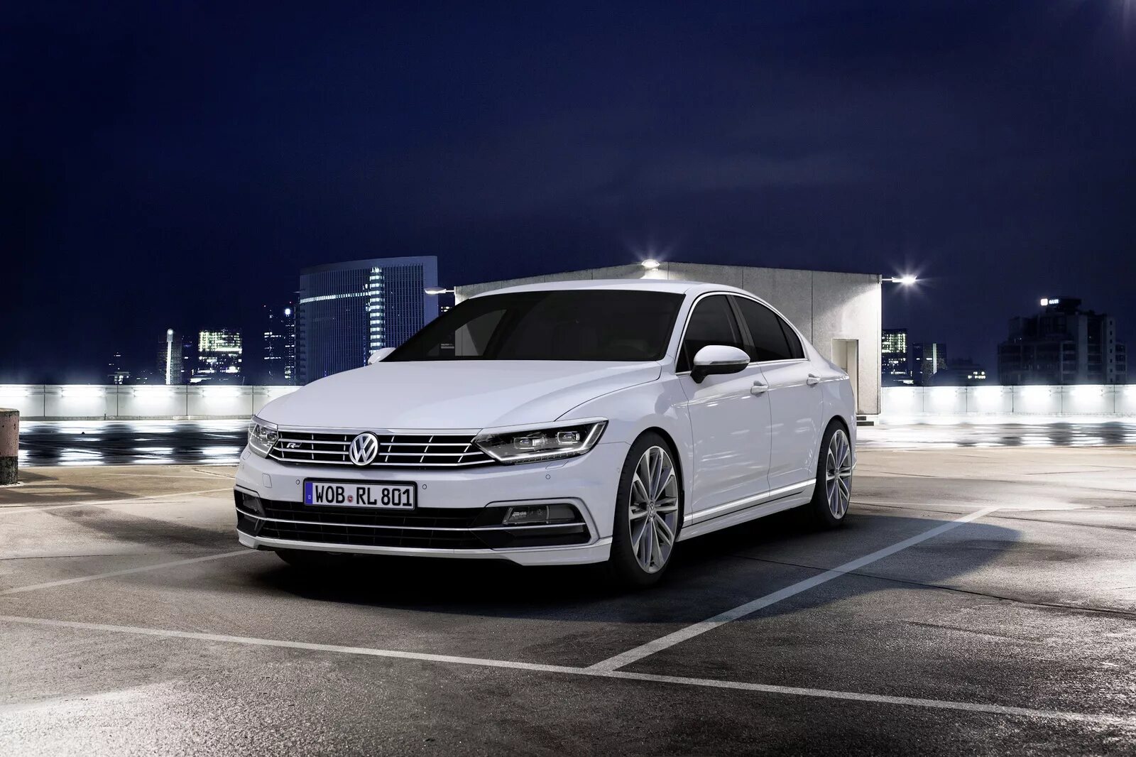 Фольксваген Пассат b8. Volkswagen Passat 2017 r line. Volkswagen Passat b8 r-line. Фольксваген Пассат b8 2015.