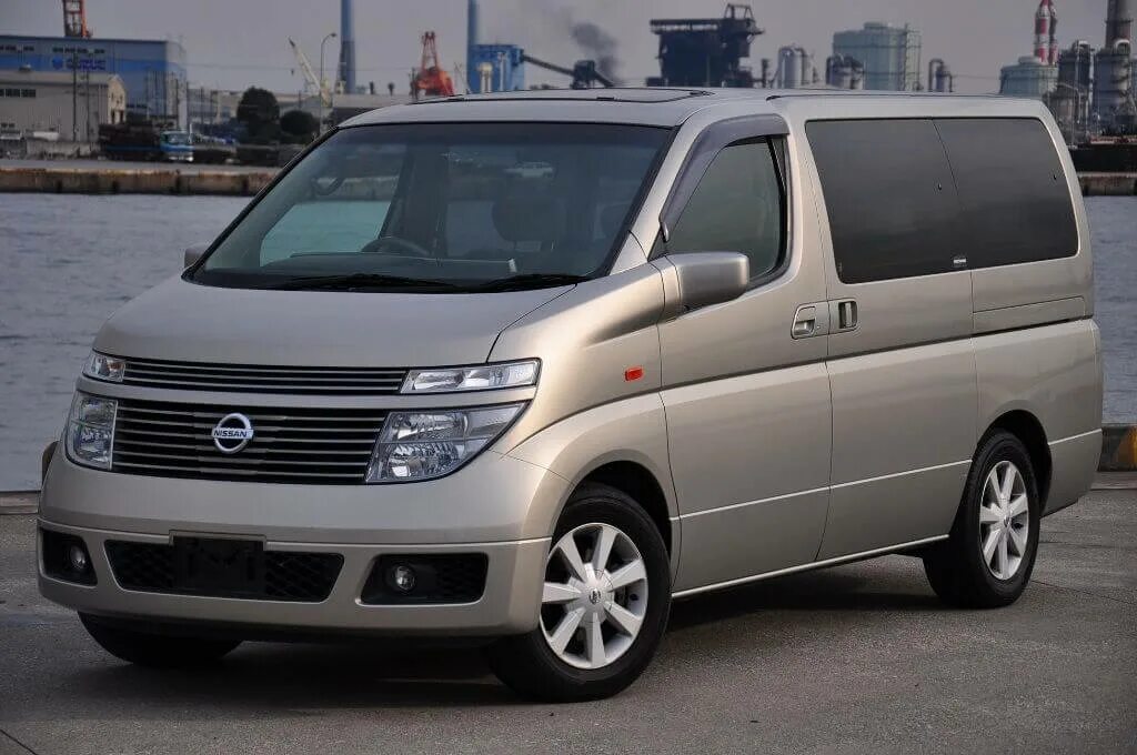 Nissan Elgrand e51. Nissan Caravan Elgrand. Nissan Elgrand 51. Nissan Elgrand Caravan Elgrand.