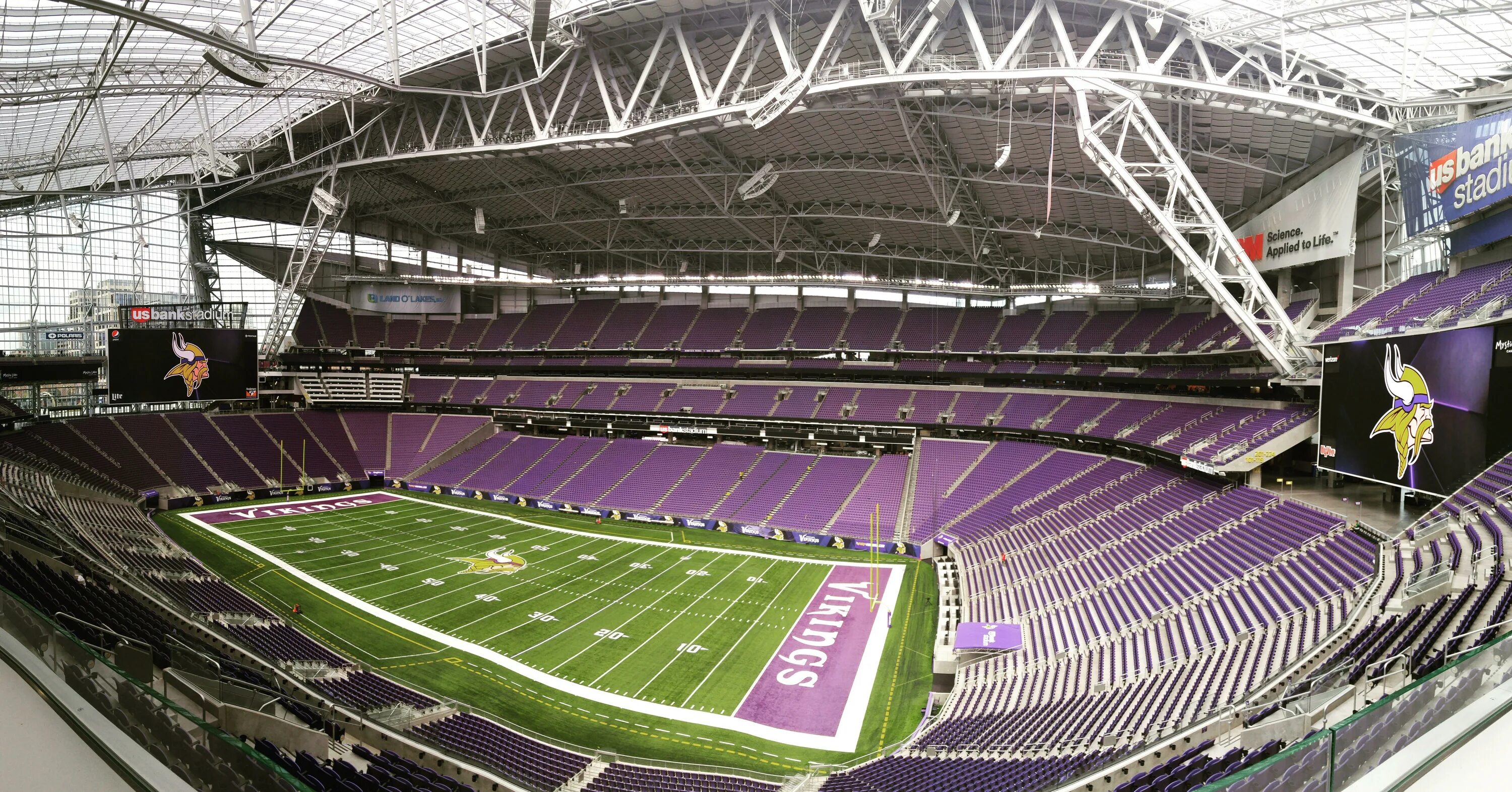 Bank stadium the eras tour. Bank stadium. Bank stadium. U. Bank stadium gallery.