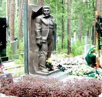 Могилы авторитетов на ваганьковском