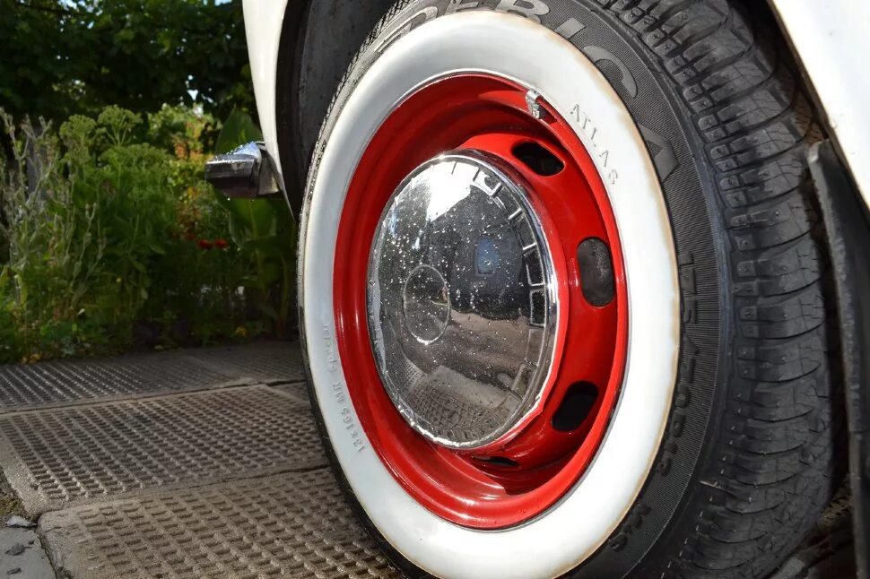 Колпаки хром r14 baby moon. Флипперы r13 ваз 2101. R13 автомобиль. Литые диски на ваз 2110 r13. Колеса для ваз 1111 ока.